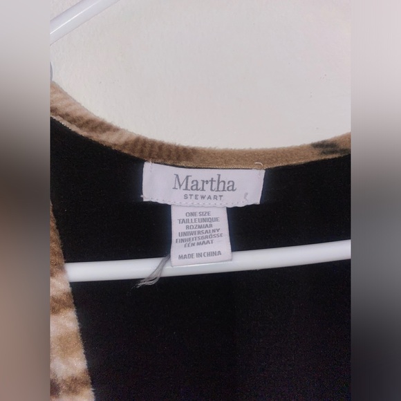 Martha Stewart.. Women's Travel Shawl Open Front Poncho Cape for Autumn Winter - Picture 4 of 6